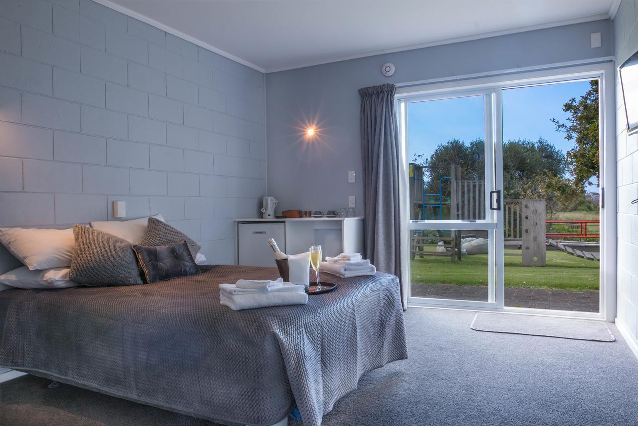Waihi Beach Hotel Εξωτερικό φωτογραφία